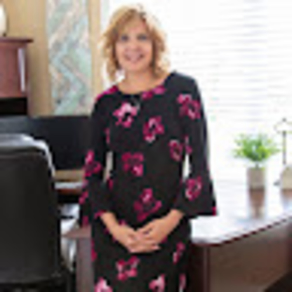 Meet your Posher, Tina